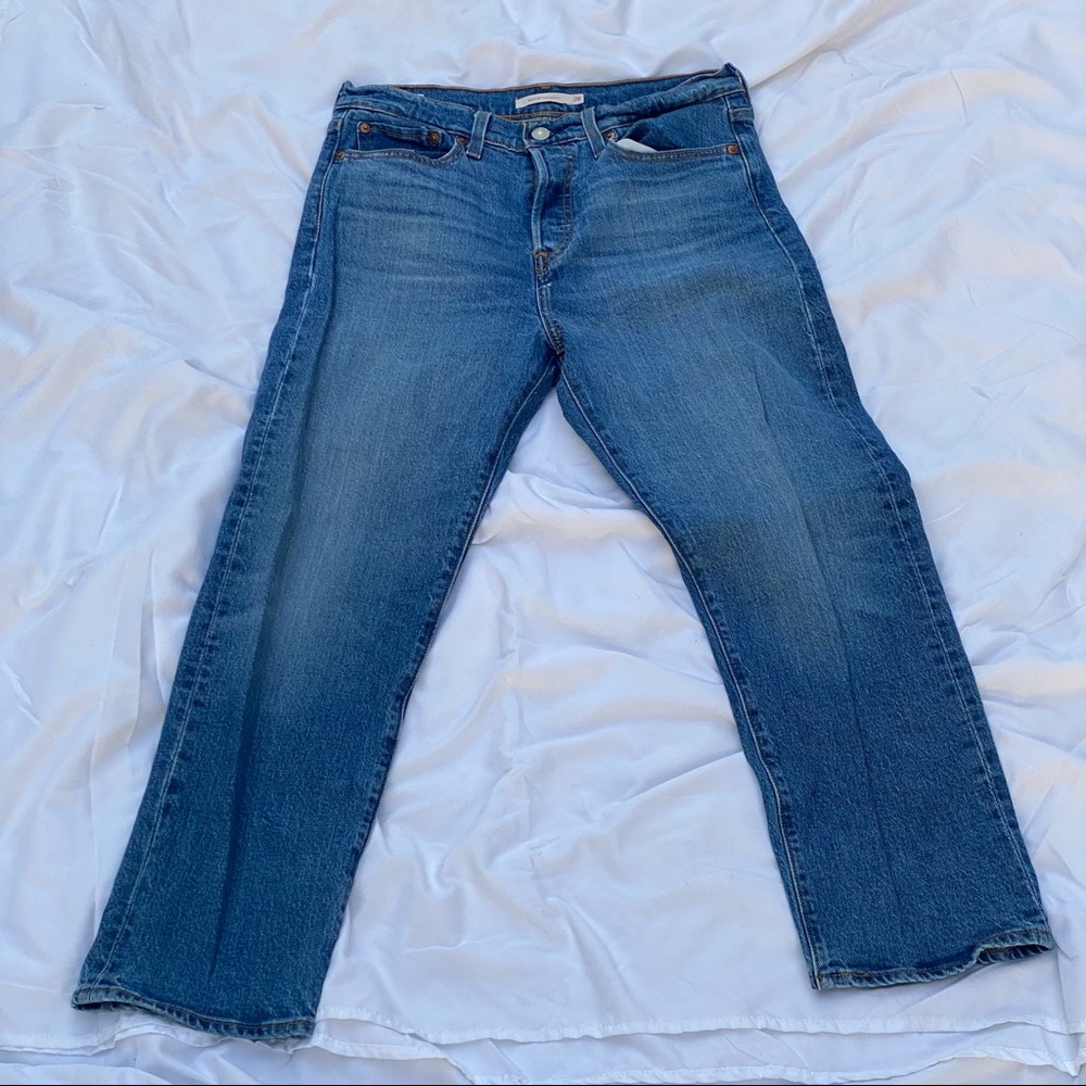 Levi’s wedgie straight womens jeans